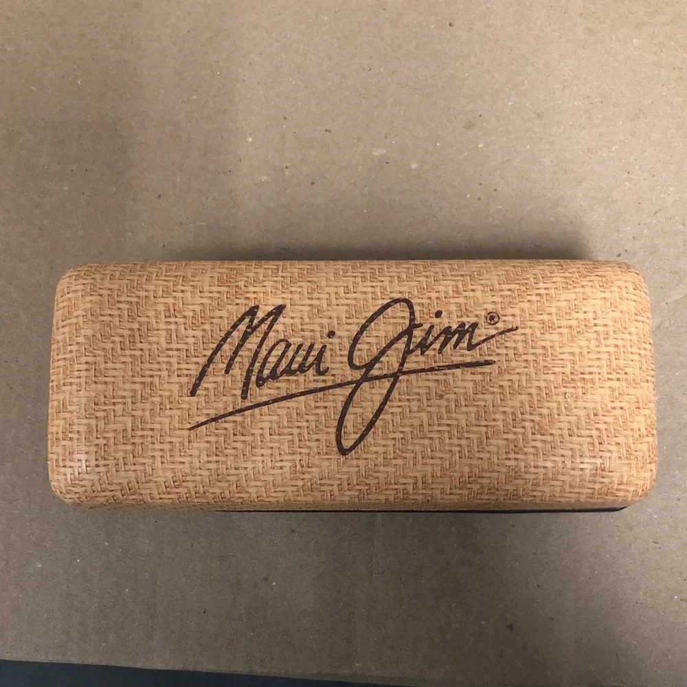 Maui Jim. Hula Blues. Sunglasses Case with Logo - Picture 1 of 4